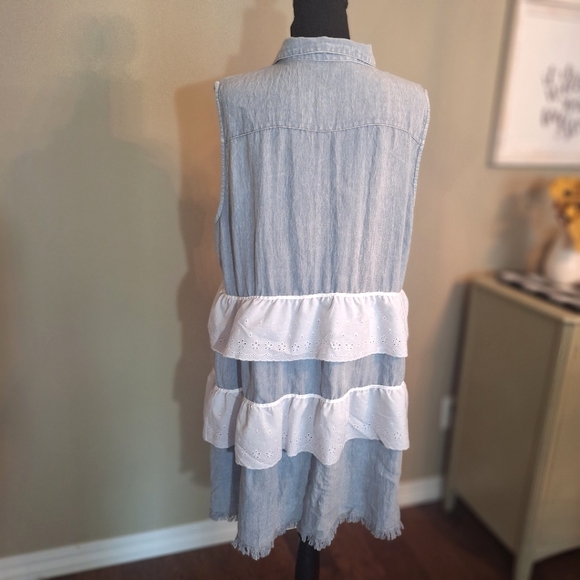 Sleeveless Denim Chambray Dress Tiered Ruffles Big Flower Accent Sz XL - Picture 9 of 16